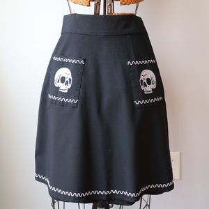 Sourpuss Clothing A-Line Pocket Skull Skirt